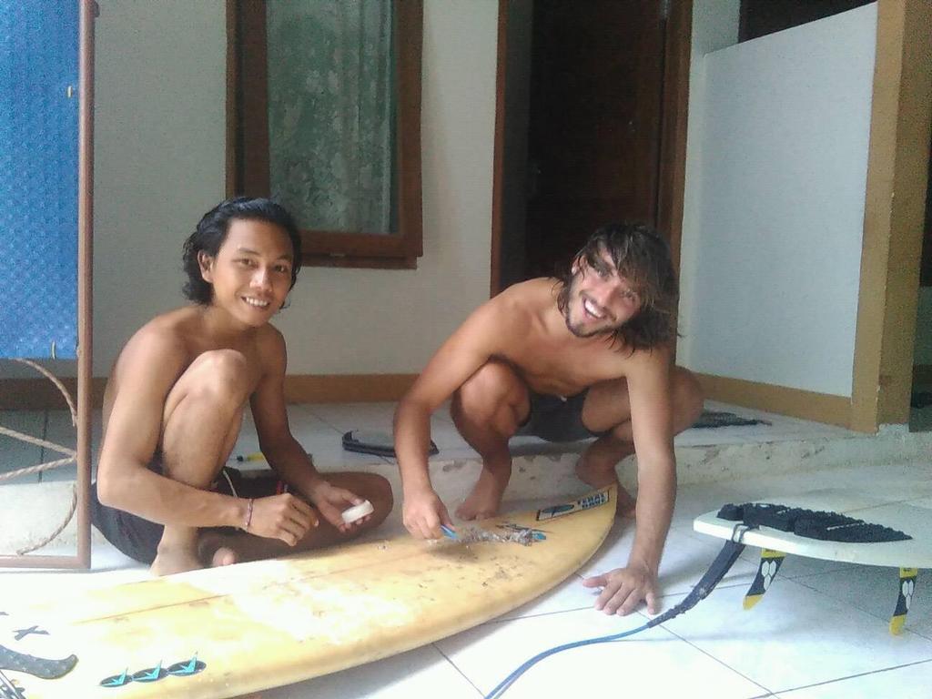 Jeges Homestay Senggigi Esterno foto