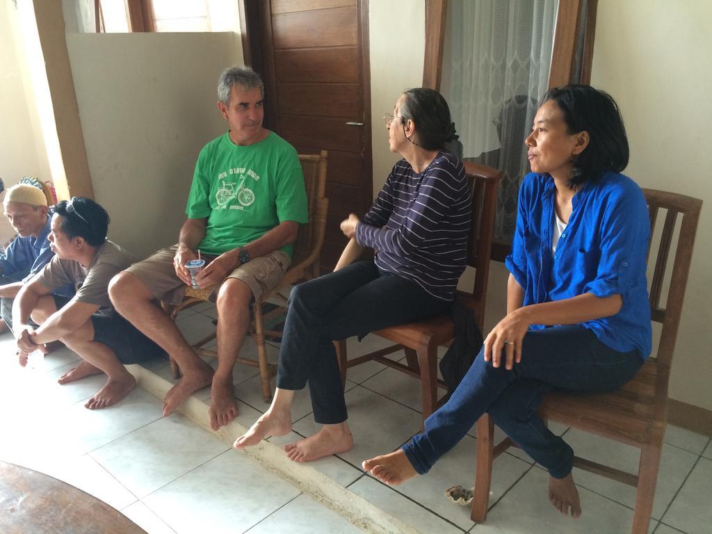 Jeges Homestay Senggigi Esterno foto