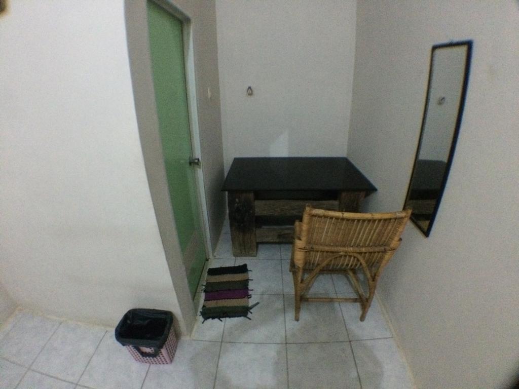 Jeges Homestay Senggigi Esterno foto
