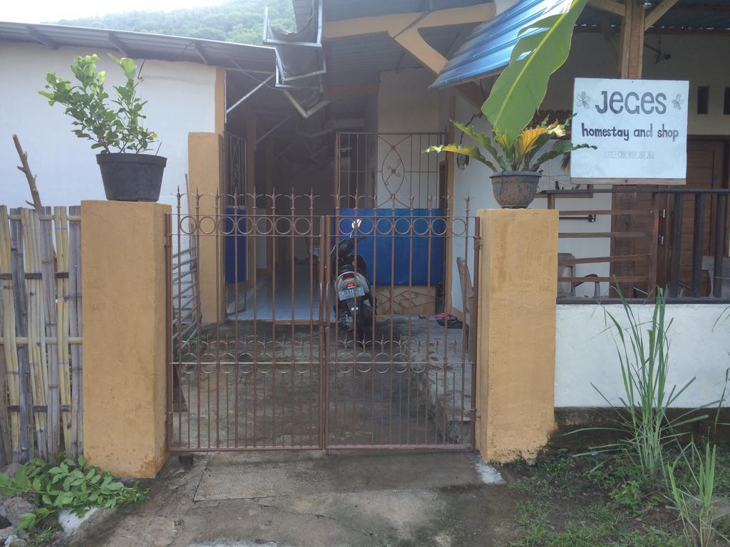 Jeges Homestay Senggigi Esterno foto