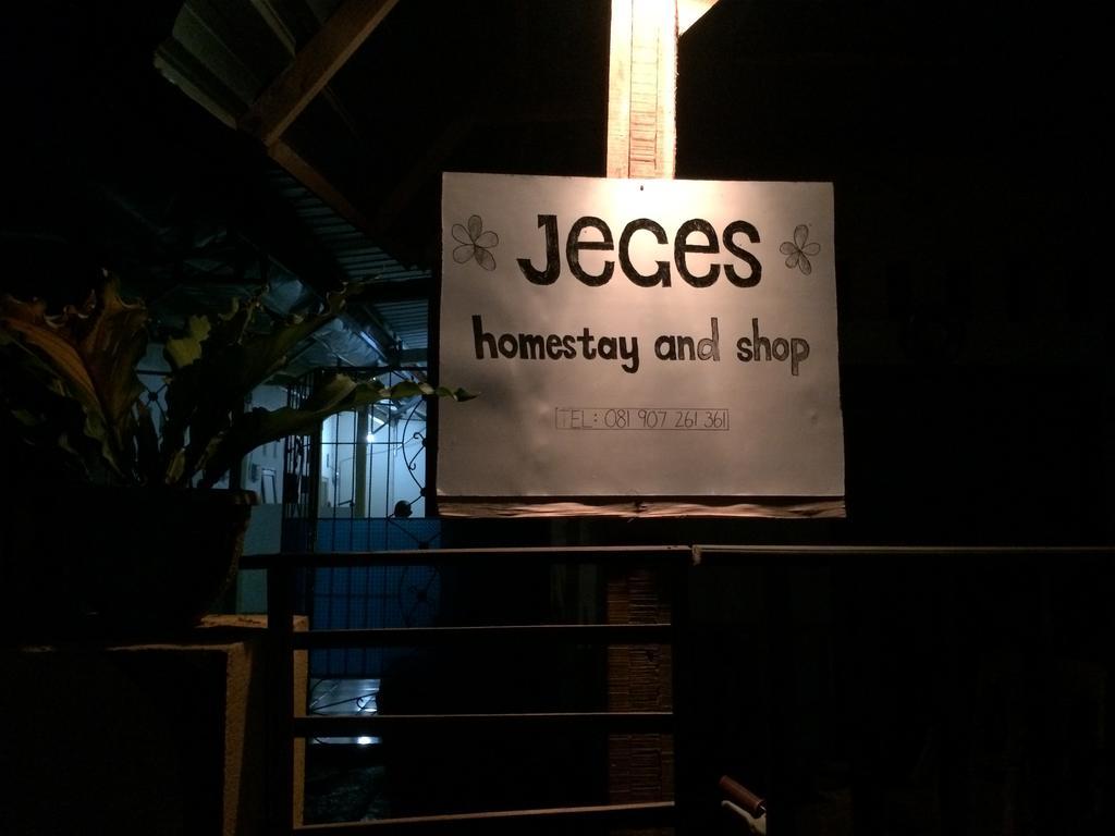Jeges Homestay Senggigi Esterno foto