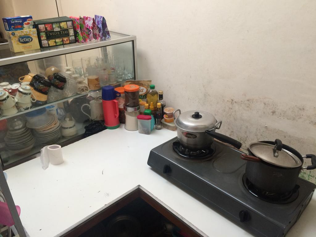 Jeges Homestay Senggigi Esterno foto